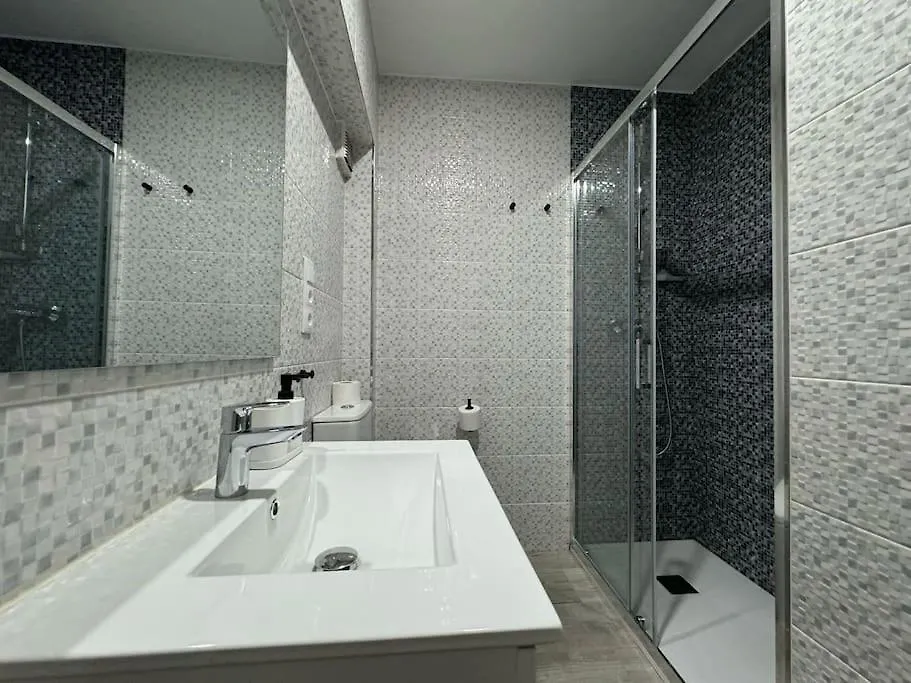 Shelter In Malaga - C1 Apartment Spain