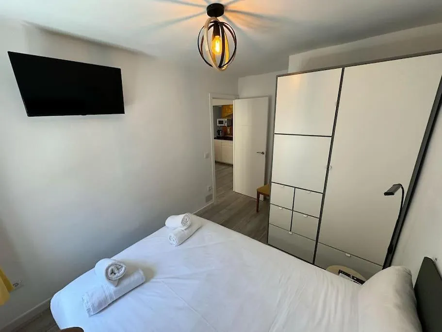 Shelter In Malaga - C1 Apartment
