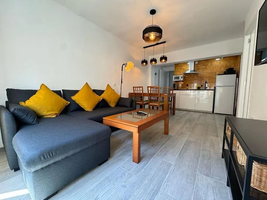 Shelter In Malaga - C1 Apartment 0*,